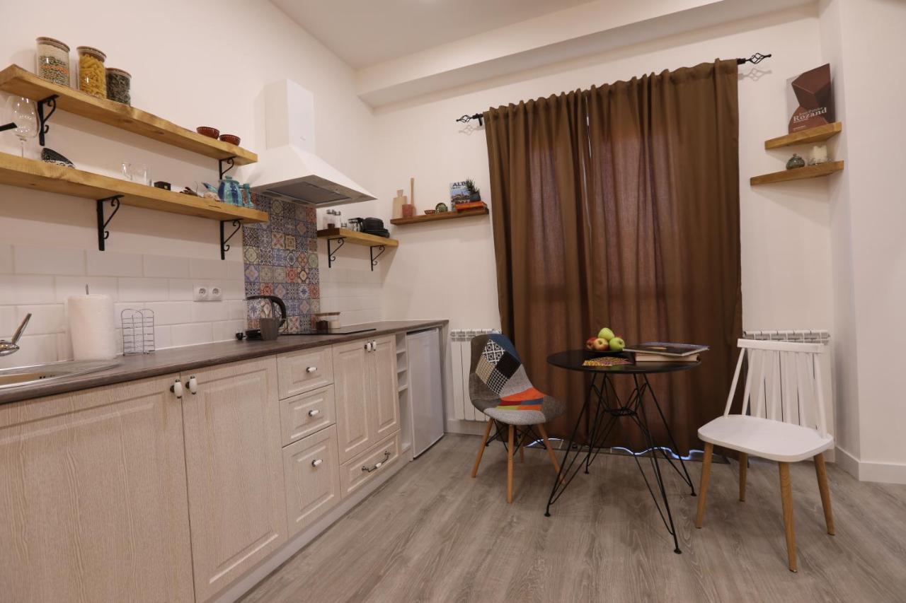 Hotelise I Blue-Poppy Apartment يريفان المظهر الخارجي الصورة