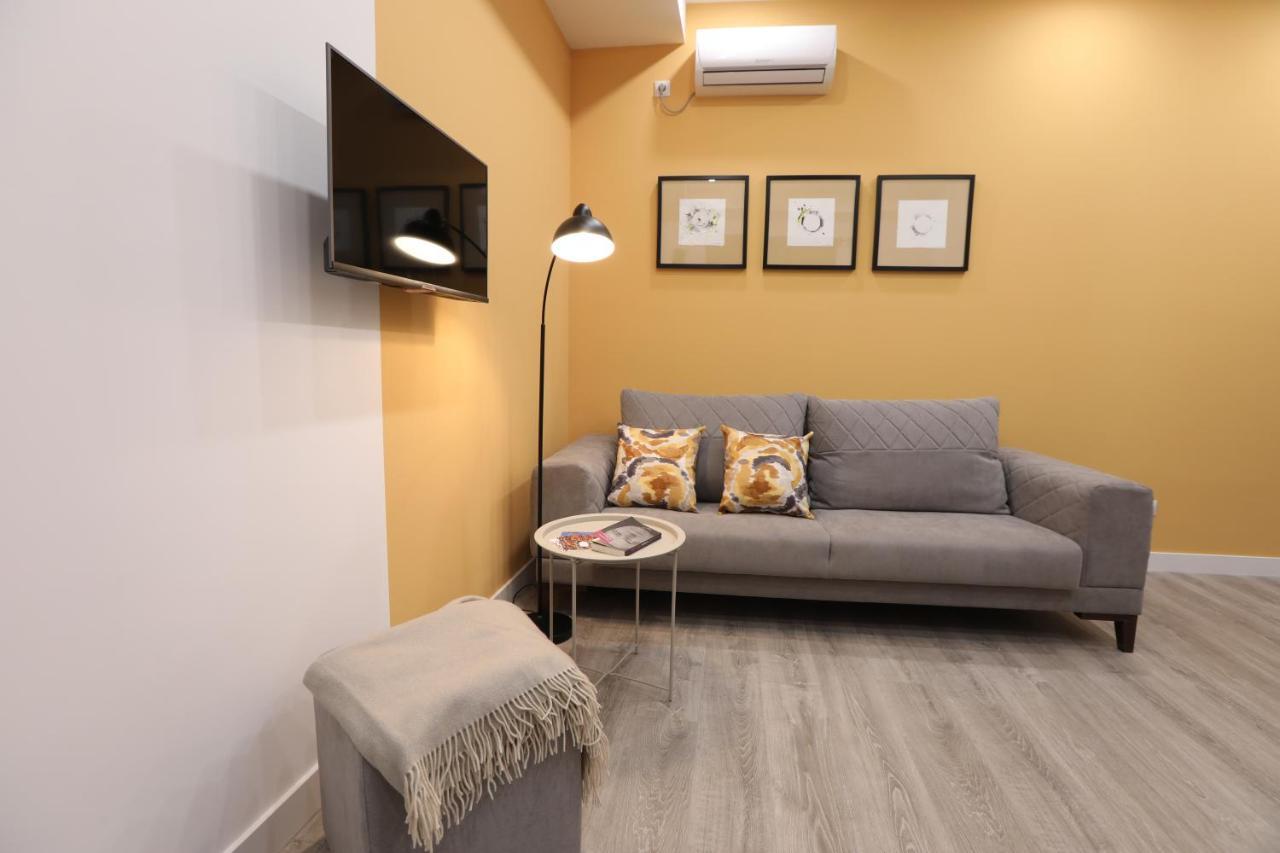 Hotelise I Blue-Poppy Apartment يريفان المظهر الخارجي الصورة