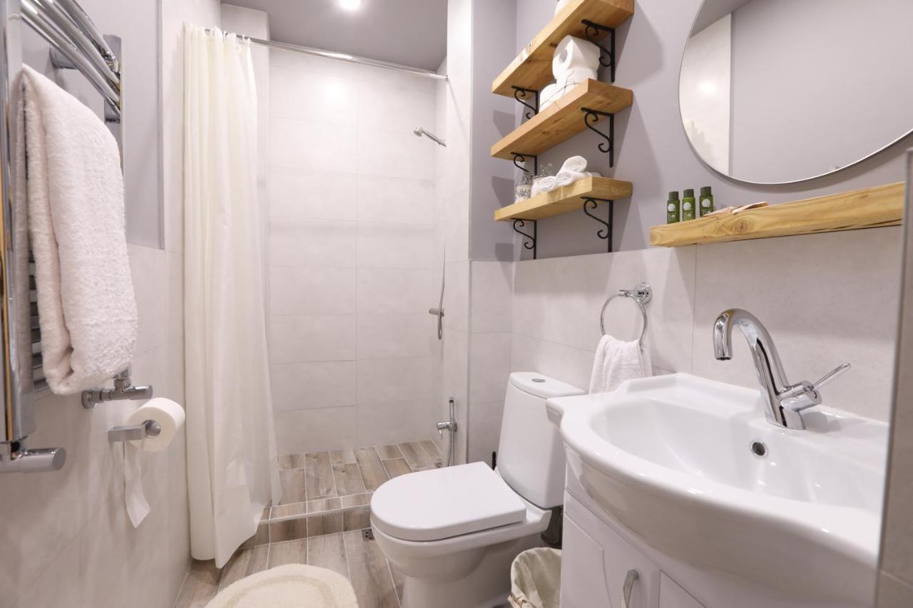 Hotelise I Blue-Poppy Apartment يريفان المظهر الخارجي الصورة