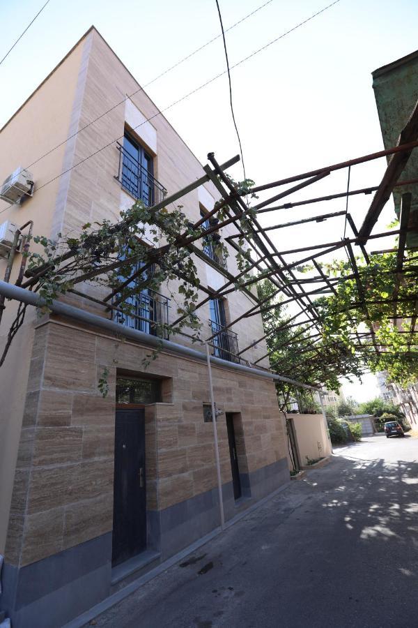 Hotelise I Blue-Poppy Apartment يريفان المظهر الخارجي الصورة