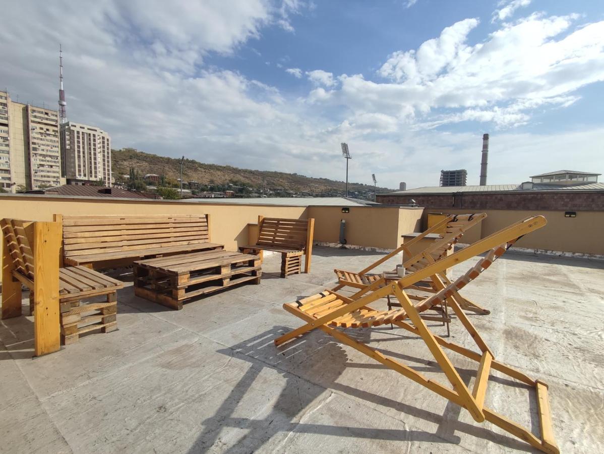 Hotelise I Blue-Poppy Apartment يريفان المظهر الخارجي الصورة