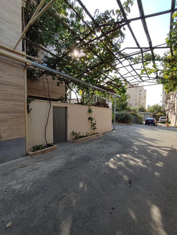 Hotelise I Blue-Poppy Apartment يريفان المظهر الخارجي الصورة