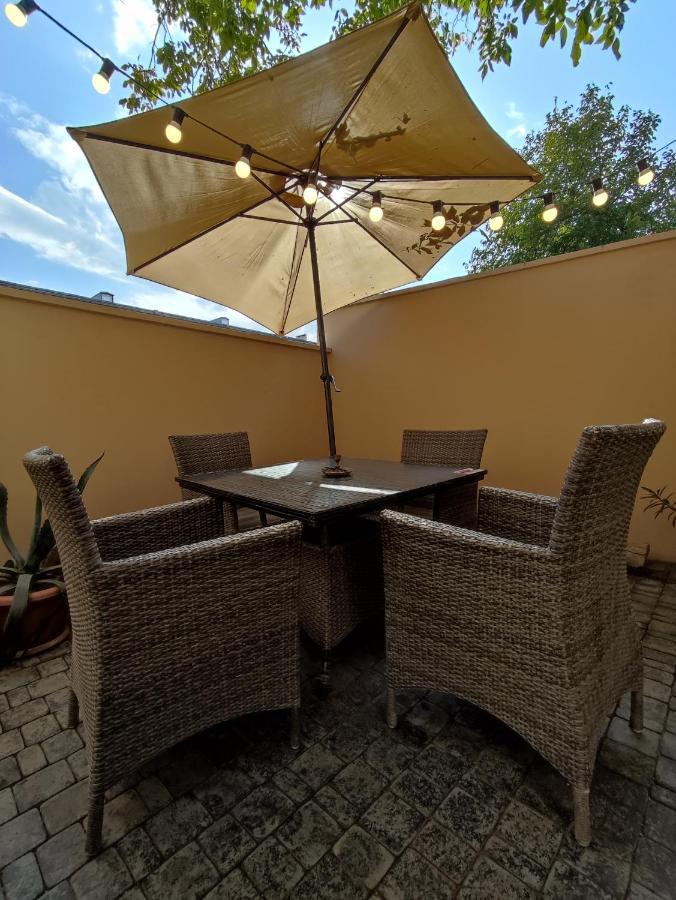 Hotelise I Blue-Poppy Apartment يريفان المظهر الخارجي الصورة