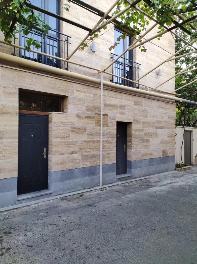 Hotelise I Blue-Poppy Apartment يريفان المظهر الخارجي الصورة